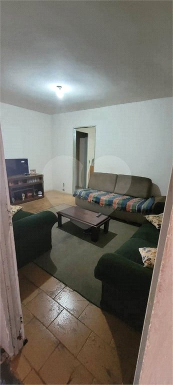 Casa térrea em Ibaté/SP.