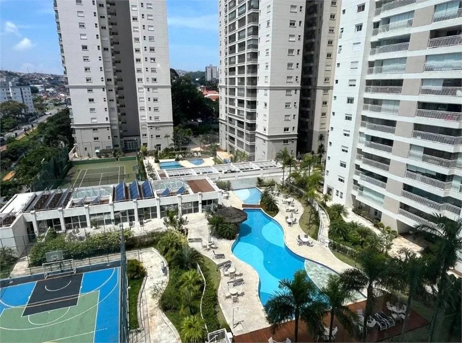 Apartamento de alto padrão com 128 m², 3 suítes, 2 vagas, vista para a piscina e lazer completo em condomínio clube no coração de Nova Petrópolis.