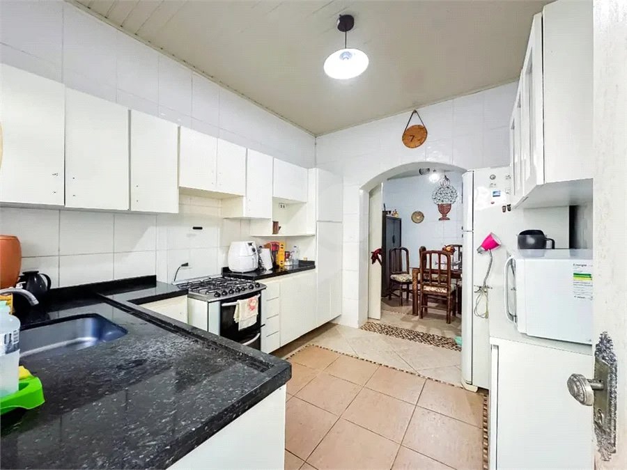 Casa á venda em condominio em Caieiras SP