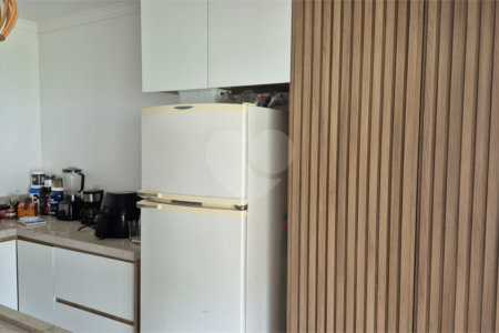 Casa Terreá com 3 suítes a Venda em Atibaia