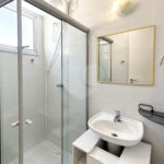 Apartamento de 44 m² com 2 dormitórios, varanda integrada e 1 vaga na Vila Guarani