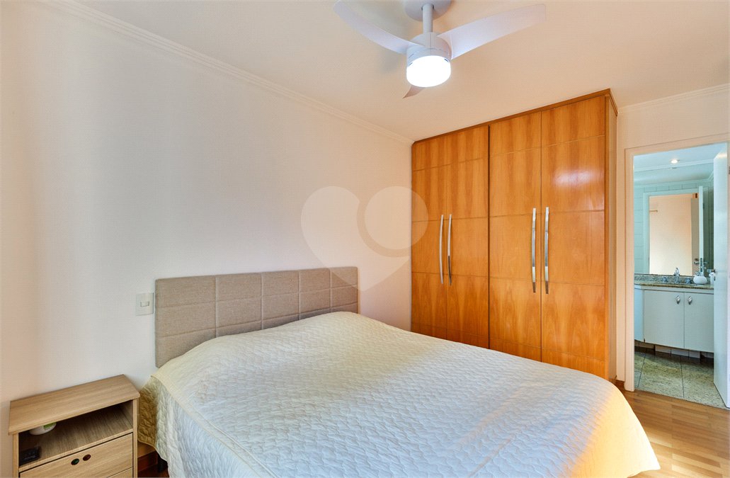 Apartamento com 3 quartos á venda no Alto da Boa Vista, São Paulo - SP