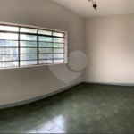 Casa térrea no Centro de Araraquara/SP, com 3 dormitórios, sendo 1 suíte