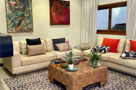 3 quartos 1 suíte 167m² área útil 2 vagas