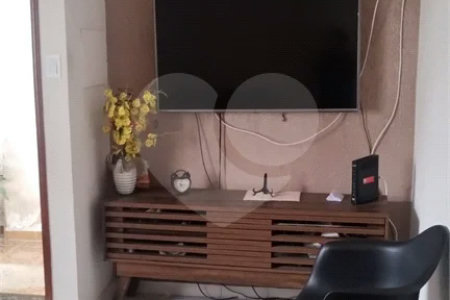 Casa com 129m², 2 quartos, 2 garagens, à venda no Jd. do Estado - Santo André