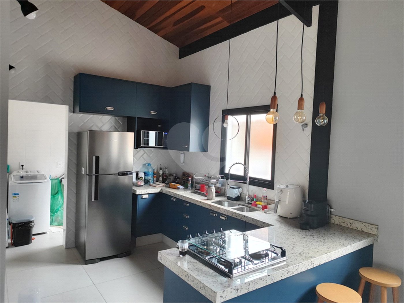 Casa com 3 Suites à venda, com 170 m² de construção - Condomínio Portal do Bosque em Louveira