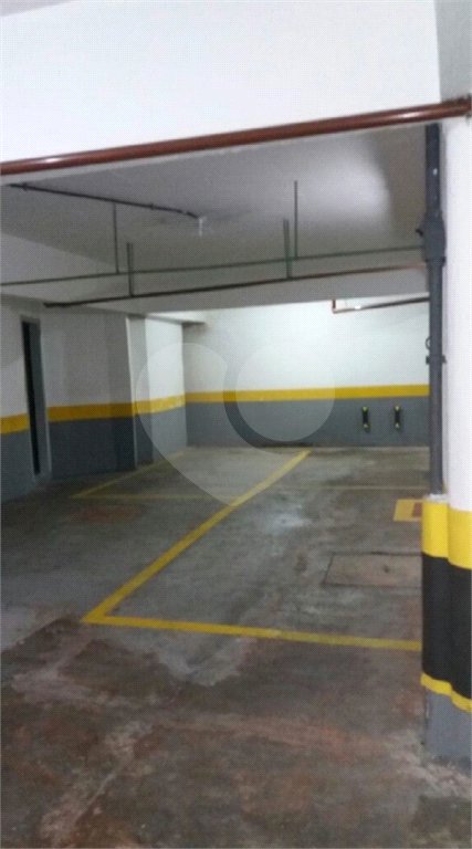Cobertura duplex à venda na Mooca de 277m² com 3 dormitórios, 1 suíte e 3 vagas.