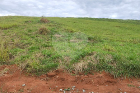 Terrenos de 300 metros em condomínio fechado e prontos para construir na região de Atibaia