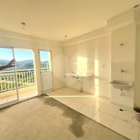 APARTAMENTO À VENDA 45m² 2 quartos -CONDOMÍNIO PARADISE VILLAGE EM BRAZ CUBAS