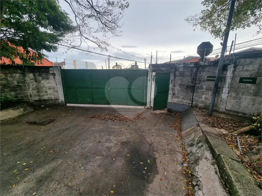 Galpão Comercial para Locação no Jardim do Trevo em Campinas com 276 m² de Área Construída e Amplo Terreno