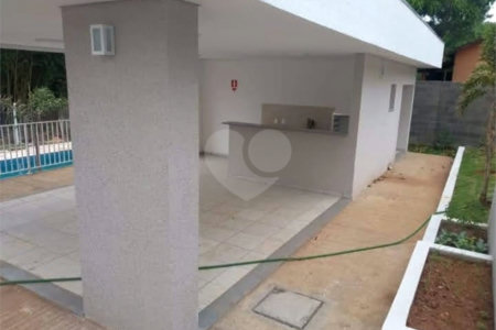 Apartamento à Venda no Parque dos Manacás