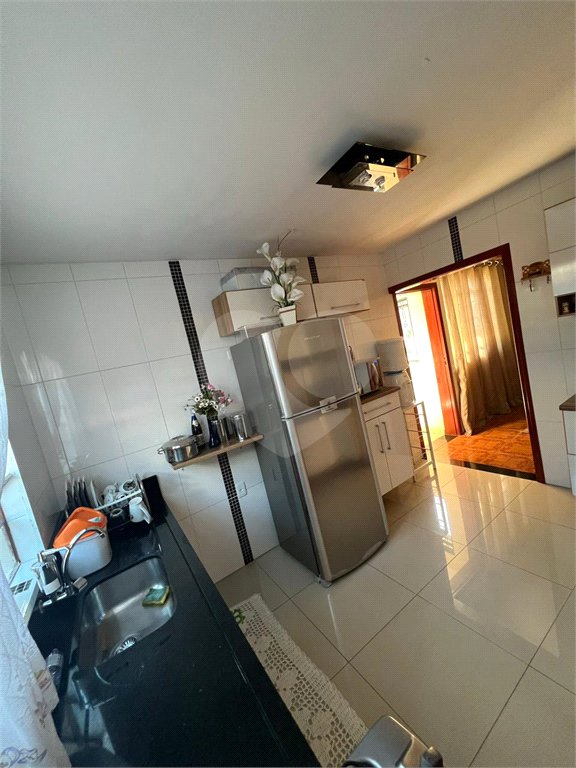 Casa residencial e comercial a venda com renda em Louveira-SP