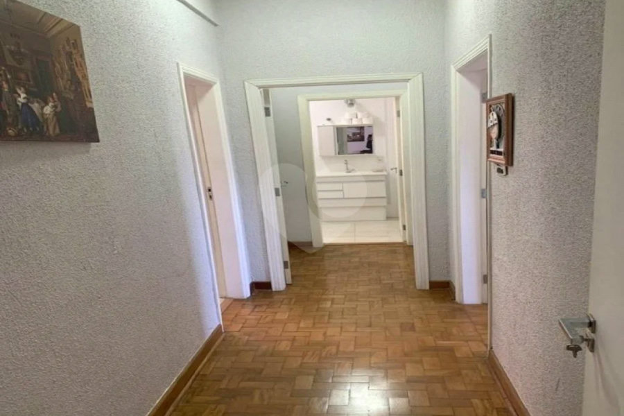 Apartamento à venda com 2 quartos, sendo 1 suíte, em Liberdade, São Paulo, SP