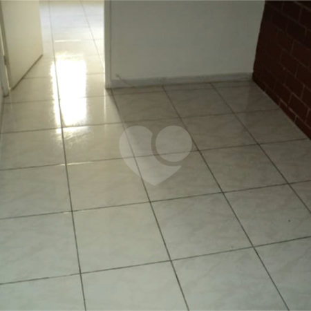 Apartamento com 32m² na região da Bela Vista em São Paulo - SP.