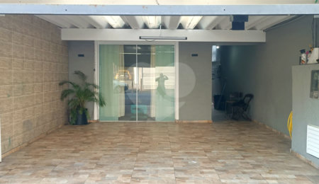 Casa Térrea à venda com 3 quartos, sendo 1 suíte,  em Jardim Campo Limpo, São Paulo, SP
