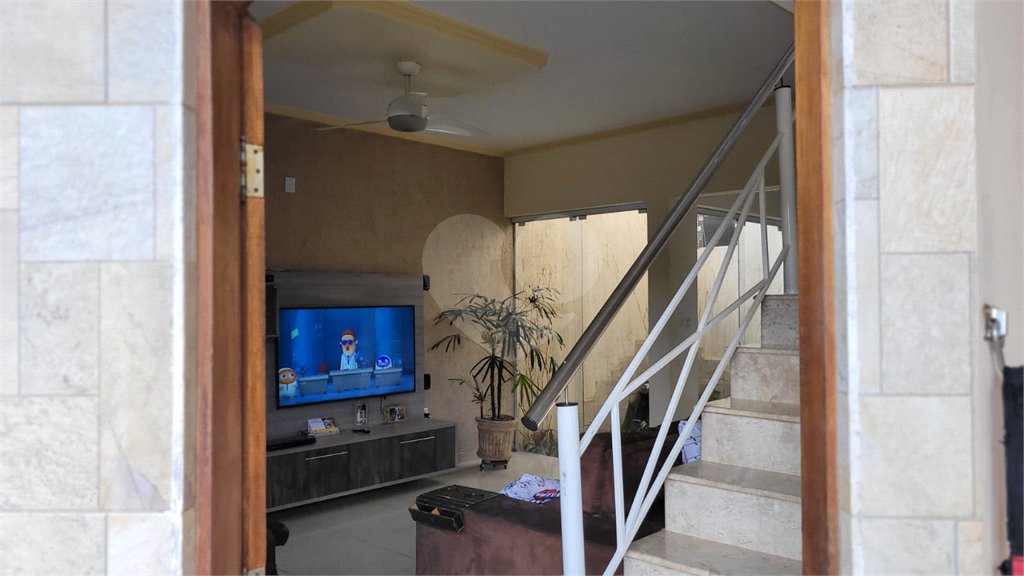 Sobrado Residencial no bairro Douradinho