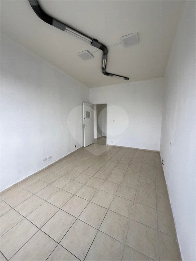 Sala comercial região da Paulista com 50 m²!