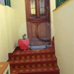 Charme e Praticidade na Vila Mariana: Sobrado com 2 Suítes e Excelente Localização!