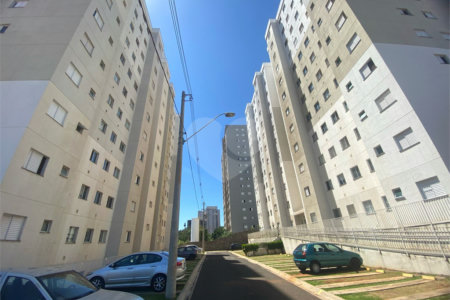Apartamento á venda no Parque dos Manacás - São Carlos/SP