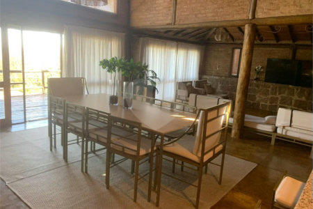 Casa mobiliada para locação no Condomínio Alpes de Vinhedo na cidade de Vinhedo - SP