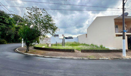Terreno à venda no condomínio Samambaia, São Carlos - SP