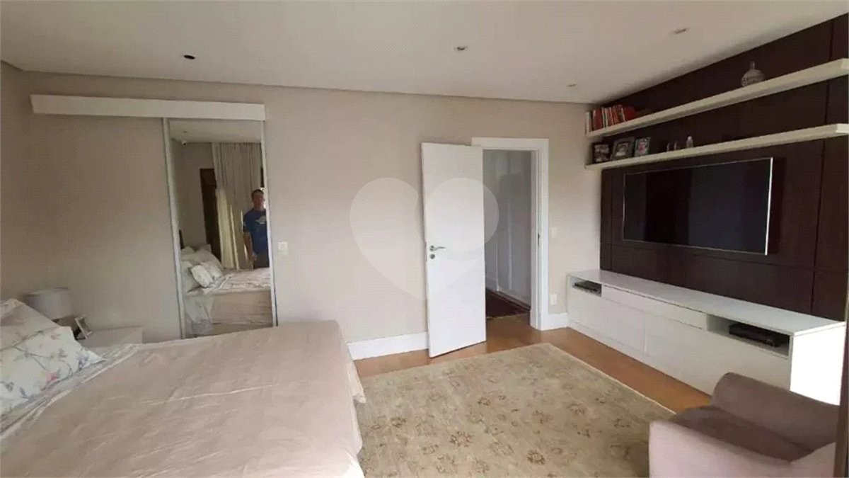 Casa com 3 suítes à venda, com 3 suítes e 4 vagas - Cidade Jardim - São Paulo/SP