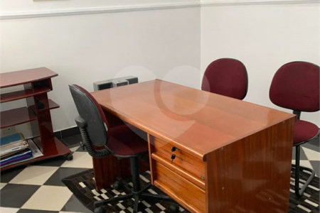 Casa com 115m², 3 dormitórios, 1 vaga, à venda na Penha.