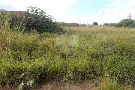 Vendo terreno no Parque Industrial em São Carlos com fácil acesso para a UFSCAR e USP Campus I