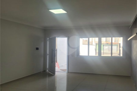 Indaiatuba - Sobrado para venda e Locação - Jardim Nely em Indaiatuba - R$ 425.000,00 - aceita parte em permuta - Bairro tranquilo com fácil acesso a rodovias, Shopping Polo Parque Mall - Assai, Polo shopping - Com duas suítes sendo uma com sacada, , lavabo. área de serviço , 2 vagas, portão ele