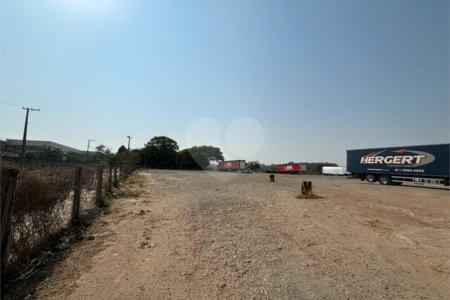 Área de terra a Venda na Margem da Rodovia Washington Luiz KM/230 - São Carlos/SP