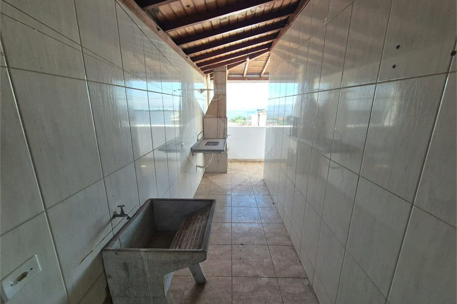 SALÃO COMERCIAL + SOBRADO À VENDA / LOCAÇÃO - Santa Terezinha | Monte Rei II | Piracicaba/SP