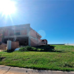 Indaiatuba - Loteamento no Jardim Park Meraki - Excelente oportunidade! Lote espaçoso de 342,12m² disponível por apenas R$ 577.945,00 - Localizado em uma região privilegiada, com IPTU - R$ 300,23 e condomínio - R$ 862,83 - Além disso, sua localização é extremamente conveniente, a apenas 2 minutos