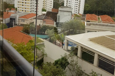 APARTAMENTO DE FINO TRATO - UM POR ANDAR NA MOOCA BELO