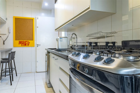 APARTAMENTO PARA LOCAÇÃO COM 151M2 - 3 QUARTOS ( 2 SUÍTES ) - 3 VAGAS NO JARDIM AMÉRICA.