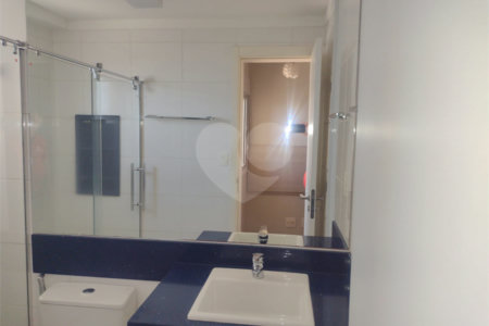 Apartamento á venda no Condomínio Edifício Murano