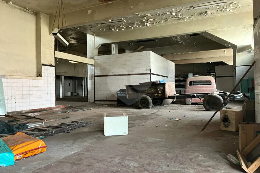 Barracão comercial em ponto estratégico na Paulicéia