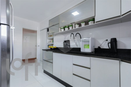 APARTAMENTO REFORMADO NA MOÓCA - 114m - 3 Dormitorios com 2 suítes - 1 vaga
