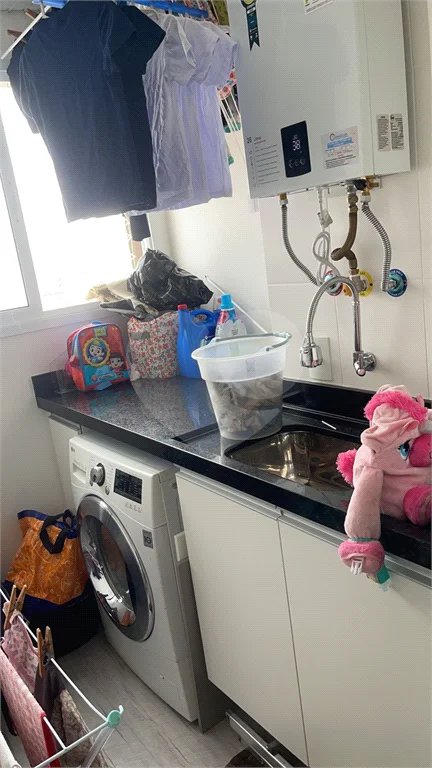 Condomínio Clube Apartamento Varanda gourmet 2 dormitórios sendo 1 suíte 1 vagas.