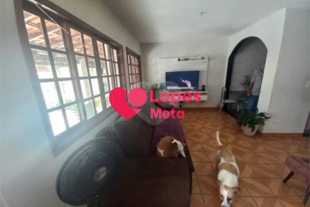 CASA A VENDA, 260m² VISTA VERDE, 3 DORMITORIOS 2 SENDO SUÍTE, QUINTAL E 3 VAGAS DE GARAGEM, SÃO JOSÉ