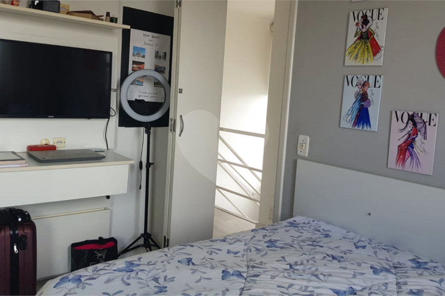Cobertura Duplex à venda de 03 Quartos 1 suíte e 2 vagas Piscina Aquecida no terraço na Vila Zelina