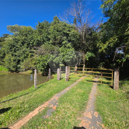 Sitio Granjeiro região de Água Vermelha 6,5 Alqueires (16,5 Hectares)