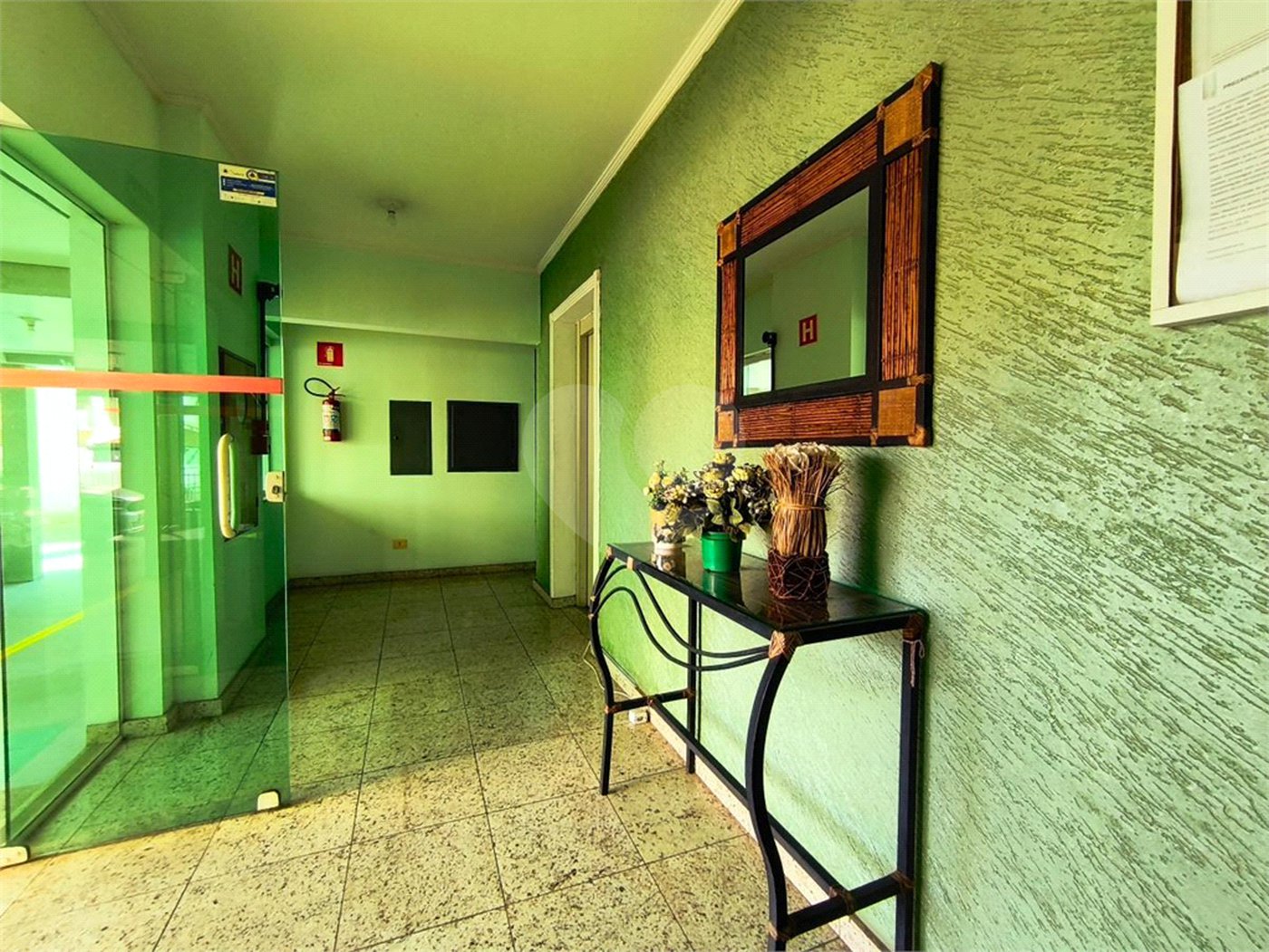 Apartamento à Venda e Locação com 3 Dormitórios - Atibaia Jardim - Atibaia/SP