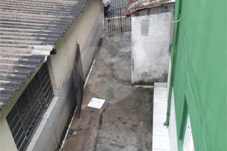 Terreno à venda de 251m² na Chácara Inglesa