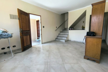 Sobrado à venda com 3 quartos, sendo 1 suíte,  em Vila Polopoli, São Paulo, SP