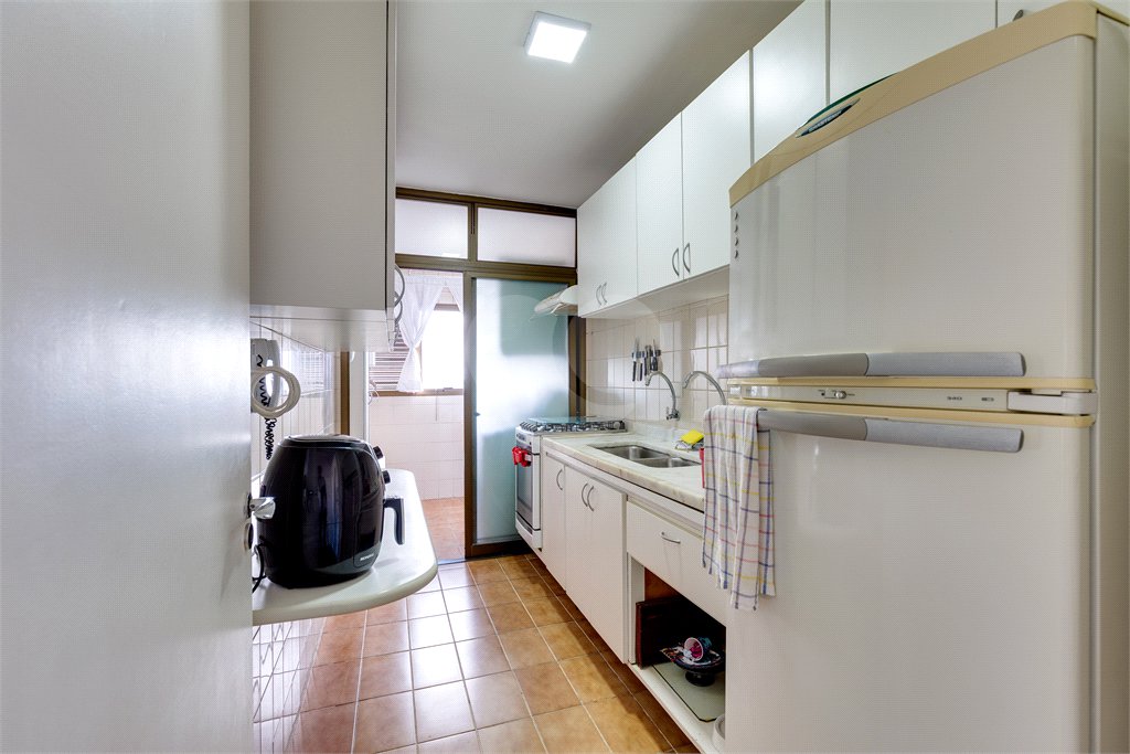 Apartamento à venda ou para alugar com 3 quartos, sendo 1 suíte,  em Alto da Boa Vista, São Paulo, SP
