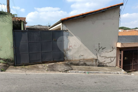 TERRENO PLANO E LIMPO - CASA VERDE