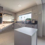 CASA REFORMADA NO PLANALTO - 270m
