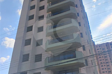 Apartamento no Edíficio Alexandre Previeiro