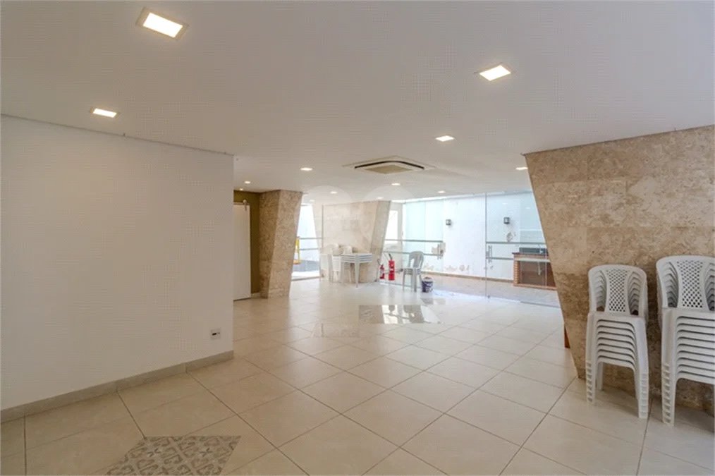 APARTAMENTO À VENDA NO PARAÍSO, 115m2, AMPLO, 2 QUARTOS