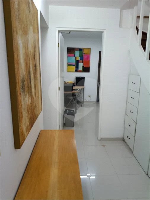 Casa comercial com 7 salas, 2 vagas no Paraiso